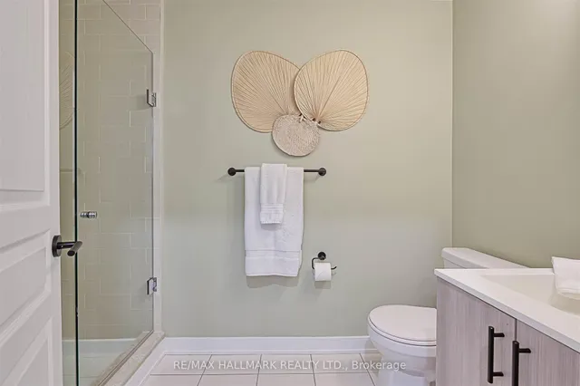 Additional image 10 of 1110 Briar Hill Ave Unit 303