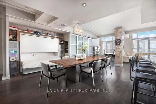 Additional image 6 of 1852 Queen St Unit 303