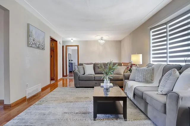 Additional image 6 of 137 Wimbleton Cres