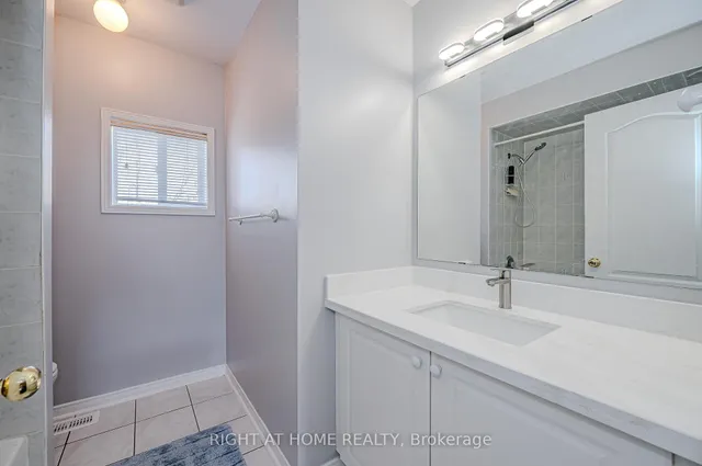 Additional image 33 of 2267 Empire Cres