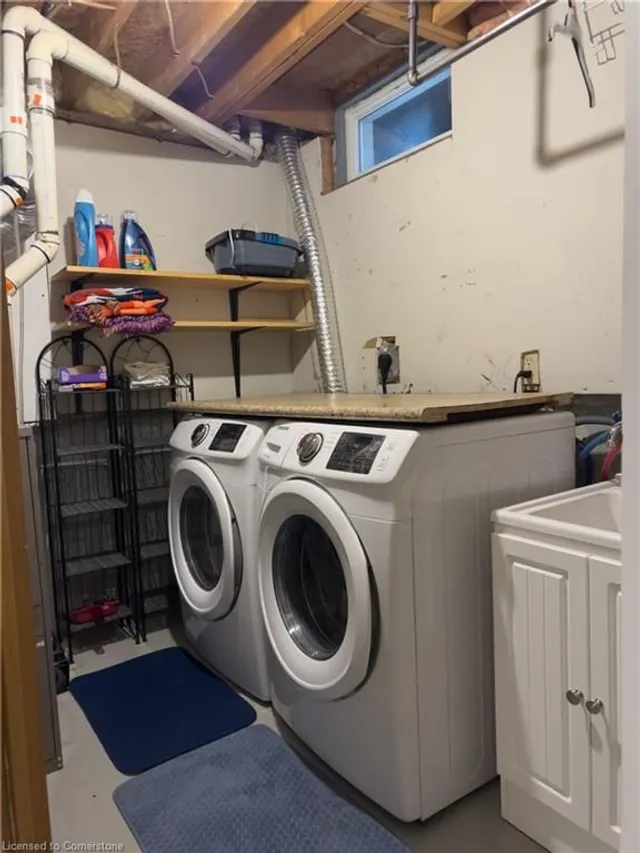 Additional image 31 of 2385 Cotswold Cres