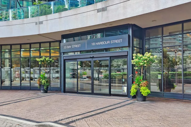 Additional image 13 of 18 Harbour St Unit 1305