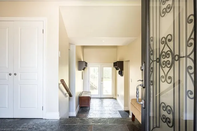 Additional image 6 of 330 Strathcona Dr