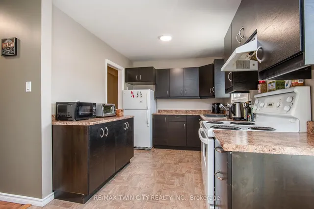 Additional image 26 of 80 Old Country Dr Unit 9