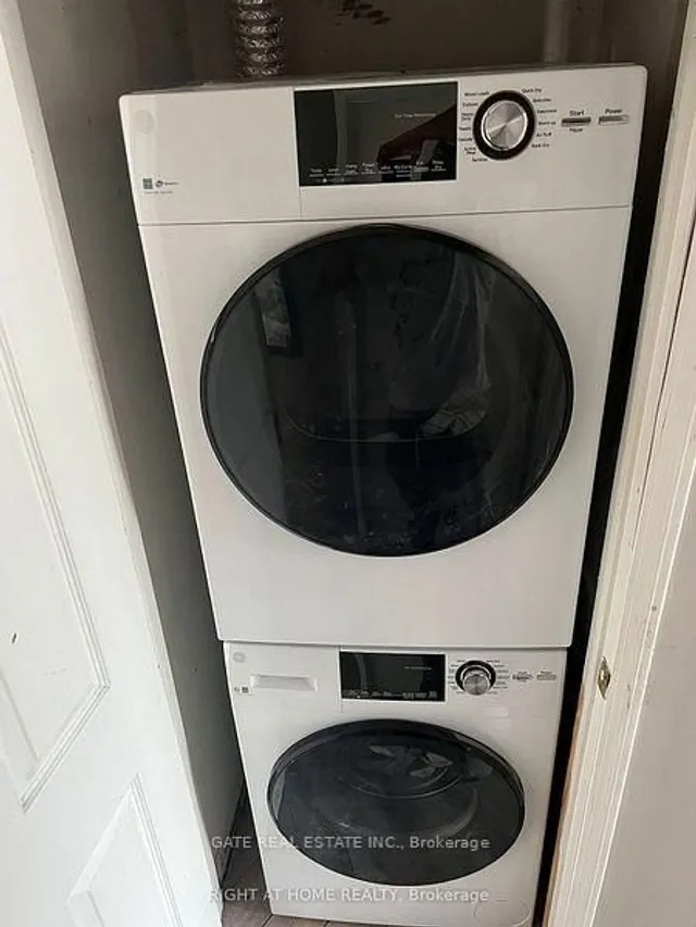 Additional image 12 of 250 Queens Quay Unit 1706