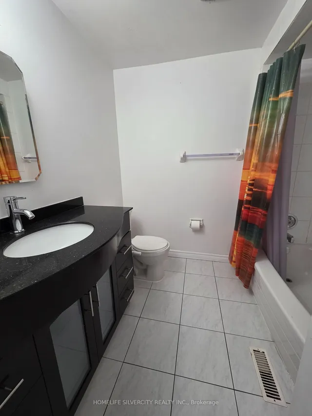 Additional image 19 of 3758 Keenan Cres
