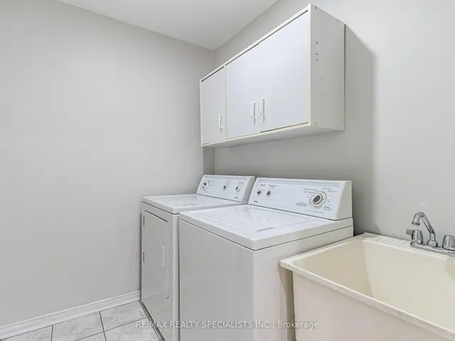 Additional image 41 of 10 Chestermere Cres