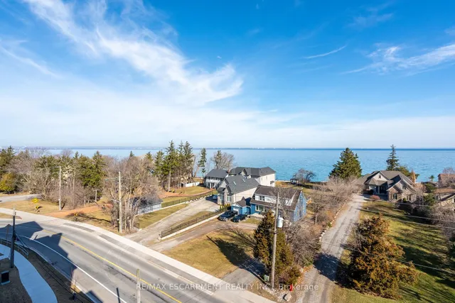 Additional image 15 of 600 North Service Rd Unit 613