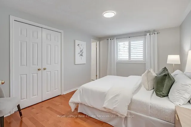 Additional image 35 of 37 Fairwood Pl