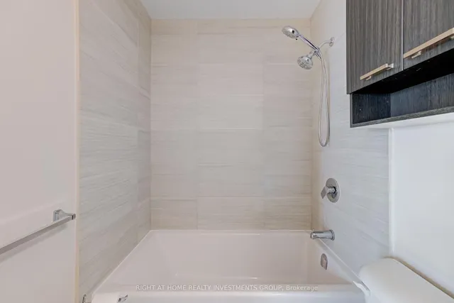 Additional image 22 of 2150 Lawrence Ave Unit PH03