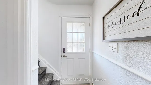 Additional image 18 of 41 MacDonald St St