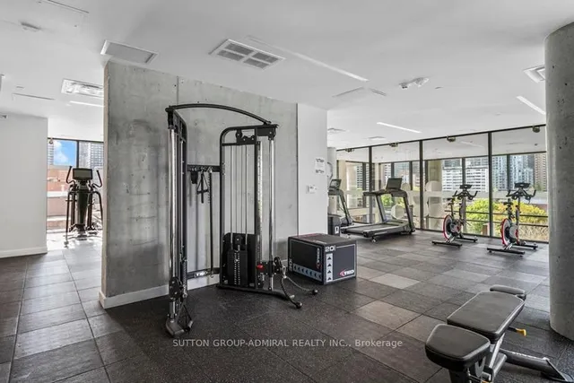 Additional image 10 of 81 Wellesley St Unit 2104