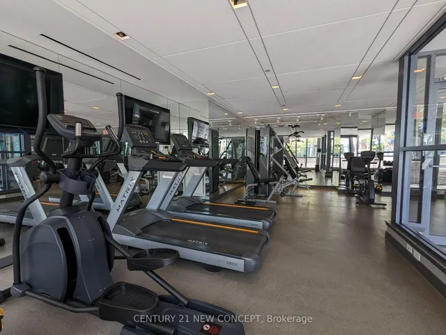 Additional image 11 of 210 Simcoe St Unit 613