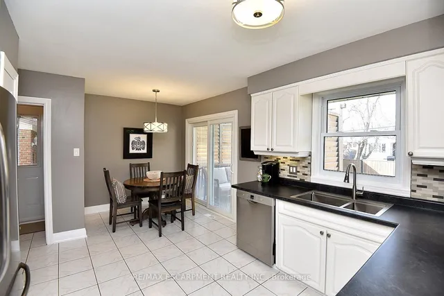 Additional image 12 of 1204 Tavistock Dr