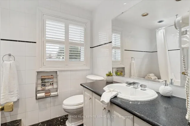 Additional image 29 of 116 Clement Rd