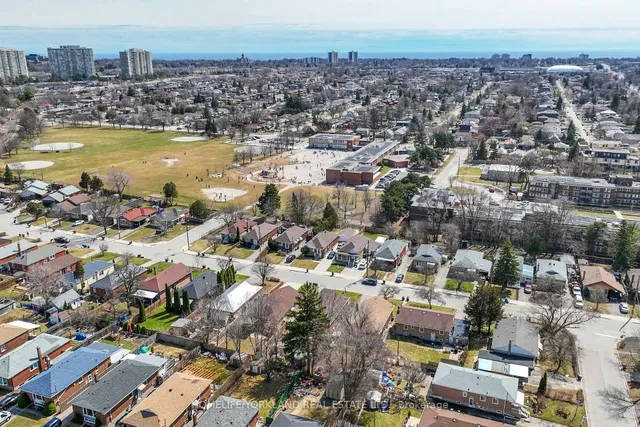 Additional image 38 of 30 Merrian Rd