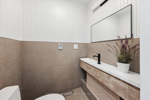Additional image 15 of 257 Robina Ave