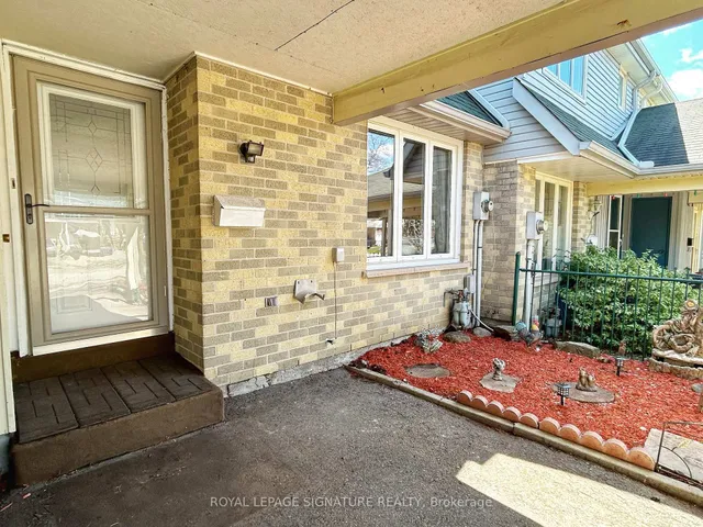 Additional image 2 of 33 Courtleigh Sq