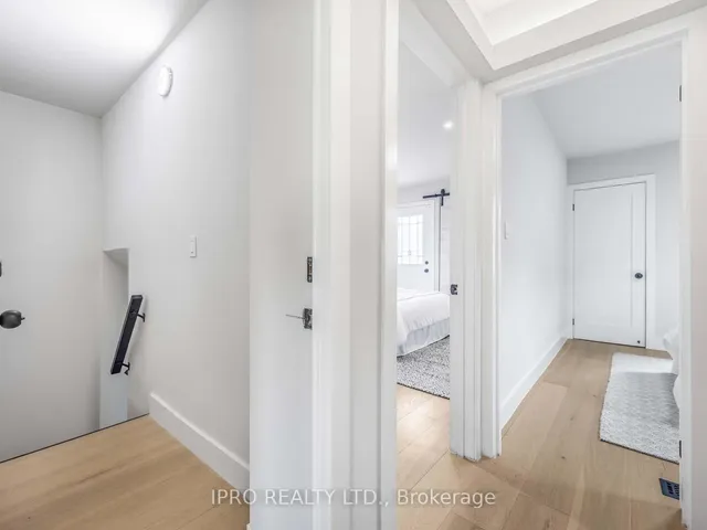 Additional image 33 of 259 Floyd Ave