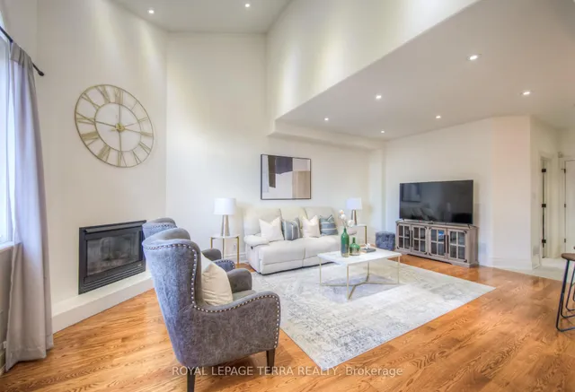 Additional image 11 of 217 1/2 Federal St