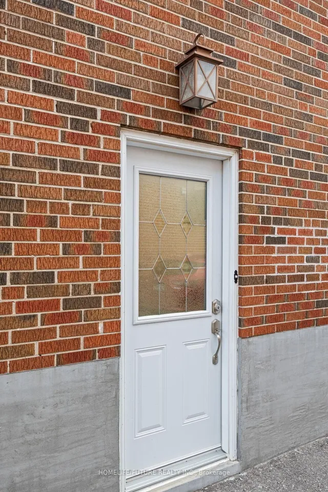 Additional image 27 of 71 Hagar Ave