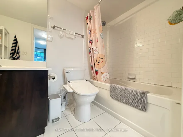 Additional image 17 of 22 Wellesley St Unit 1608