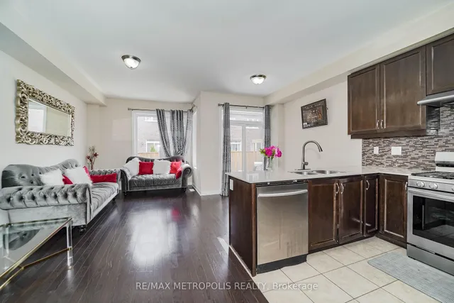 Additional image 10 of 55 Pennycross Cres