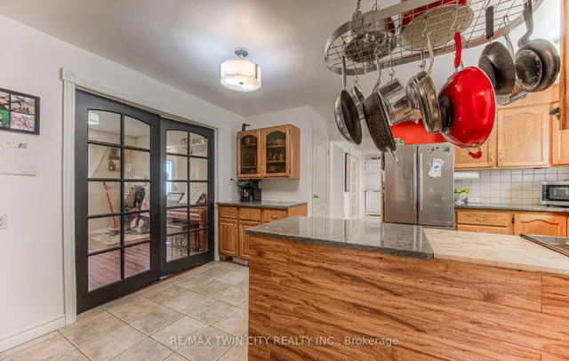 Additional image 21 of 92 Pinehurst Cres