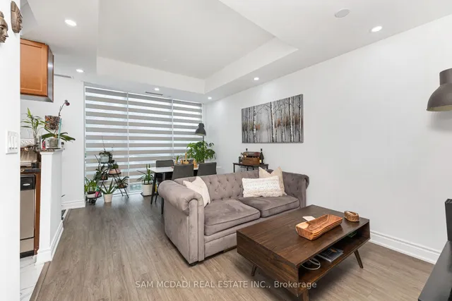 Additional image 6 of 90 Absolute Ave Unit Th119