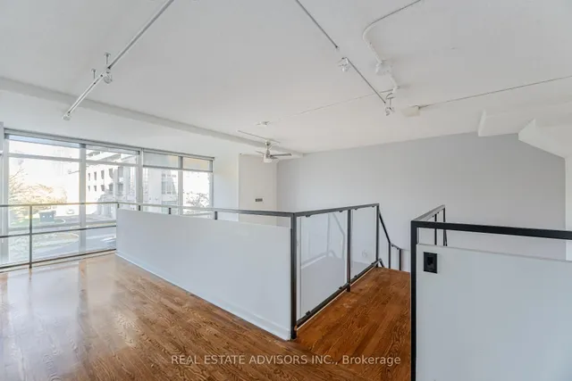 Additional image 15 of 300 Manitoba St Unit 102