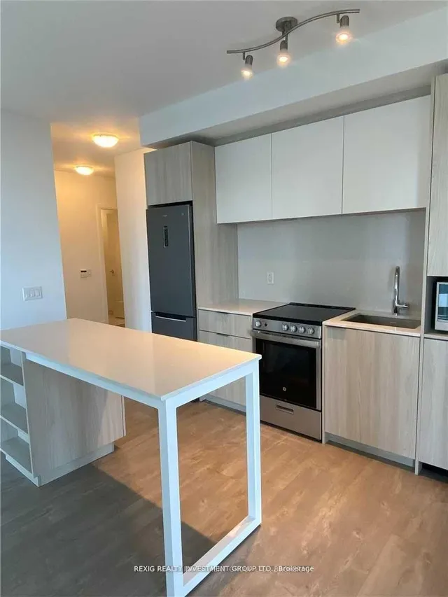 Additional image 4 of 70 Annie Craig Dr Unit 404