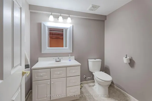 Additional image 32 of 1507 Stewart Cres