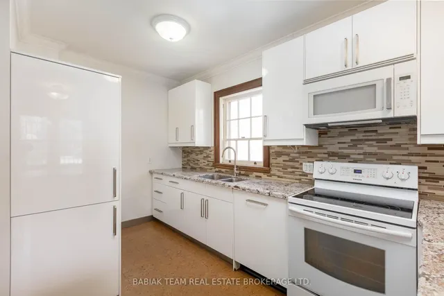 Additional image 7 of 1372 Islington Ave