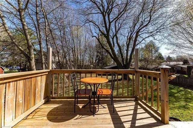 Additional image 34 of 491 Bridgeport Rd