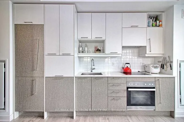 Additional image 5 of 199 Richmond St Unit 2506