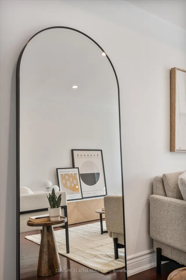 Additional image 18 of 291 David Dunlap Circ