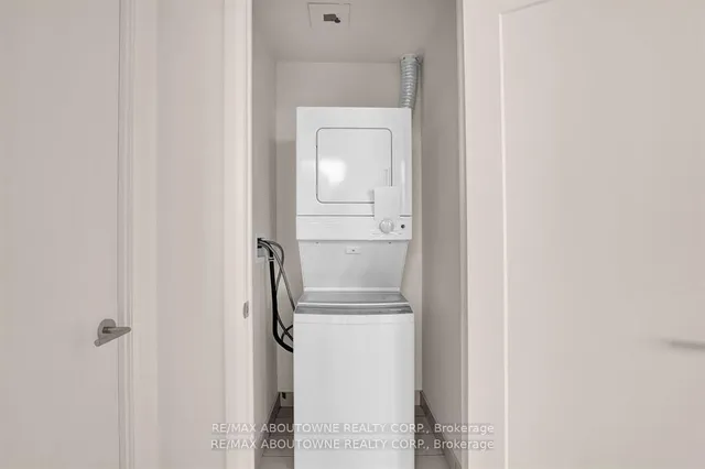 Additional image 7 of 509 Dundas St Unit 219