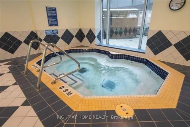 Additional image 24 of 38 Elm St Unit 1812