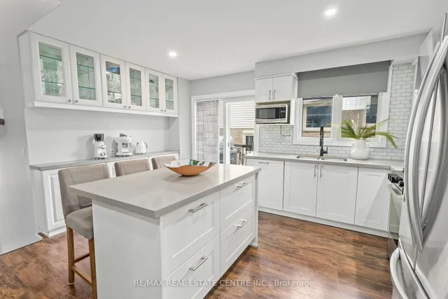 Additional image 16 of 834 Merritt Dr