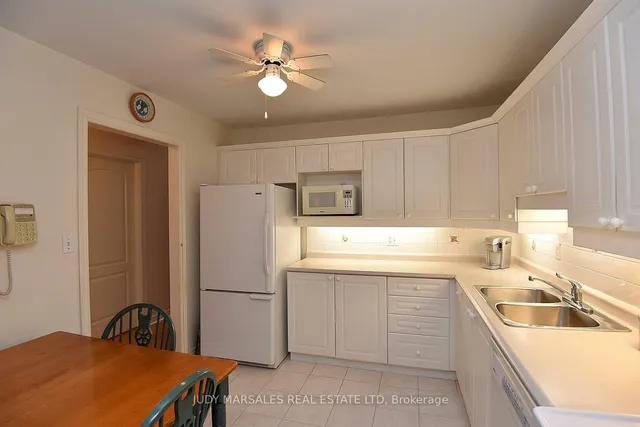 Additional image 16 of 47 Main St Unit 26