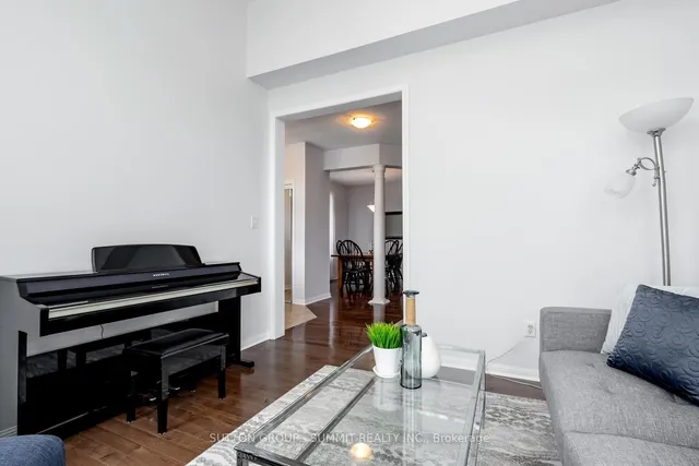 Additional image 8 of 1283 Robson Cres