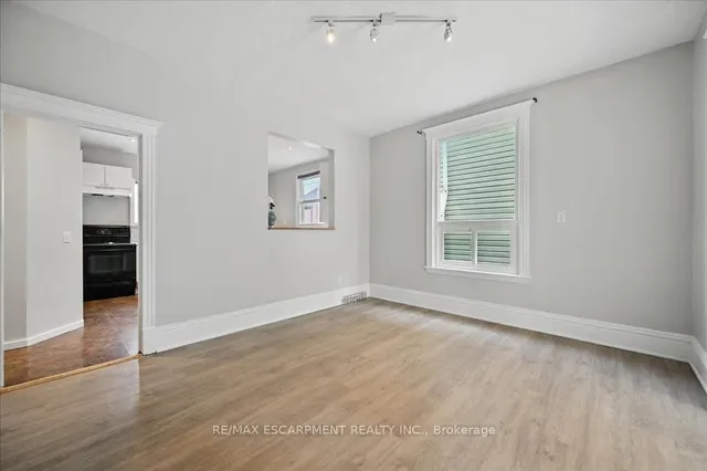 Additional image 5 of 15 Huron St