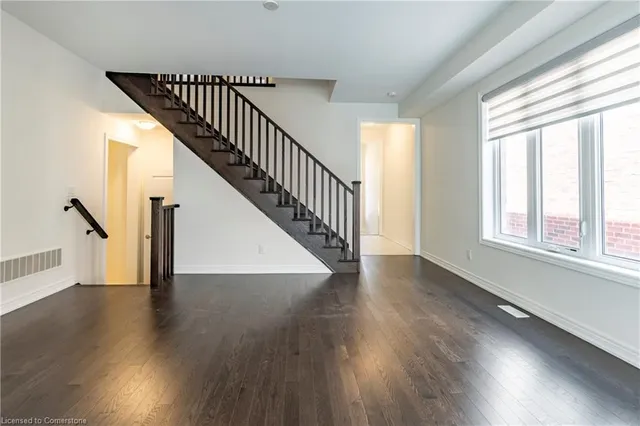 Additional image 7 of 55 William Dunlop St