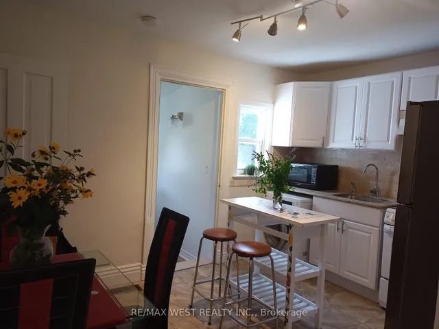 Additional image 25 of 55 Lynd Ave