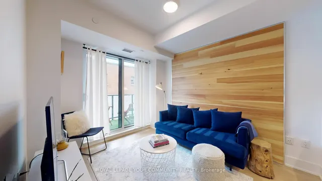 Additional image 16 of 1888 Queen St Unit 307