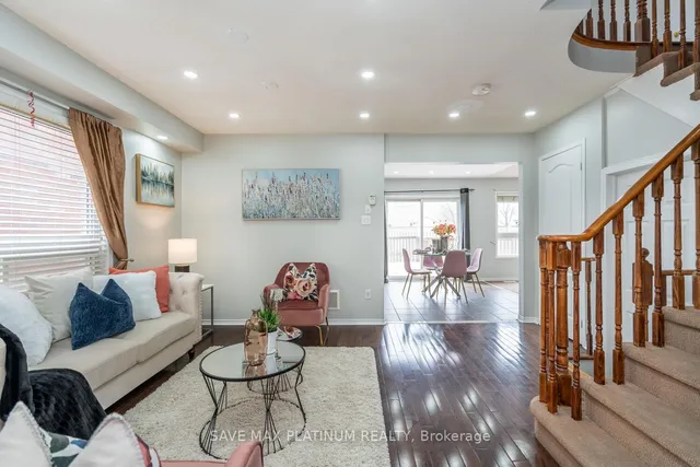 Additional image 9 of 98 Crown Victoria Dr