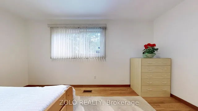 Additional image 17 of 76 Fulbert Cres