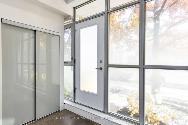 Additional image 25 of 52 Sumach St Unit 101