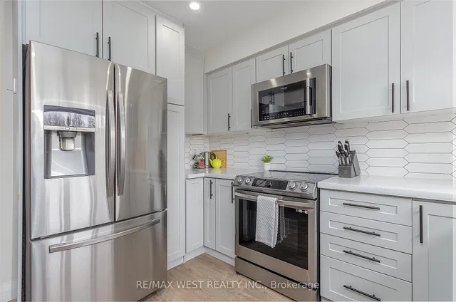 Additional image 12 of 377 Military Tr Unit 33