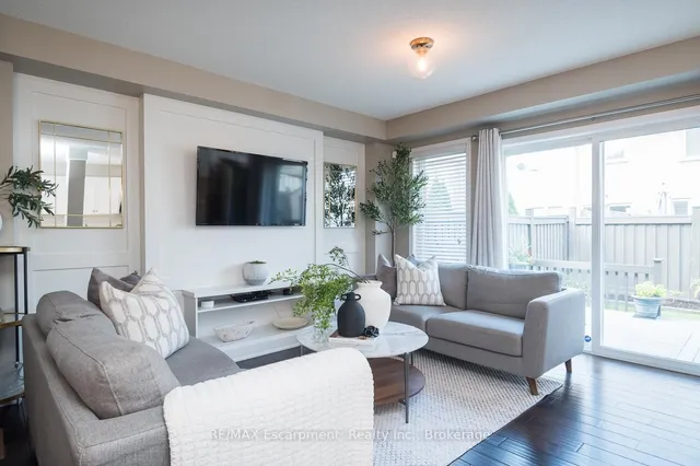 Additional image 11 of 4205 Cole Cres